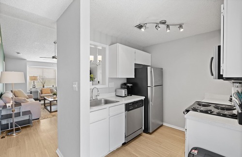 Milwood Apartamento | Comfy 2BD Apt + King Bed | Cedar Park/North Austin
