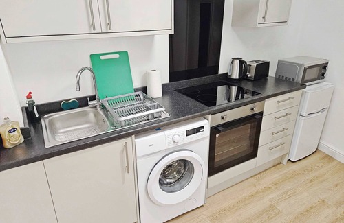 Hanham Apartamento | Comfy 3-Bed Home in Redfield - Near City Centre