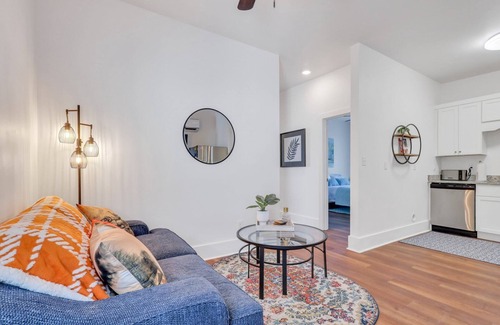 Eastside Apartamento | Comfy 3-Bedroom Unit to Stay Between Adventures!