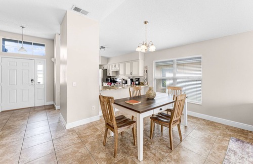 Chatham Park Casa | Comfy 3 bedroom with pool