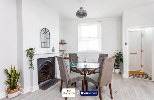 Splott Casa | Comfy 3bed House By StirkMartin Stays Short Lets & Serviced Accommodation Cardiff With Free Parking & 8mins to City Centre