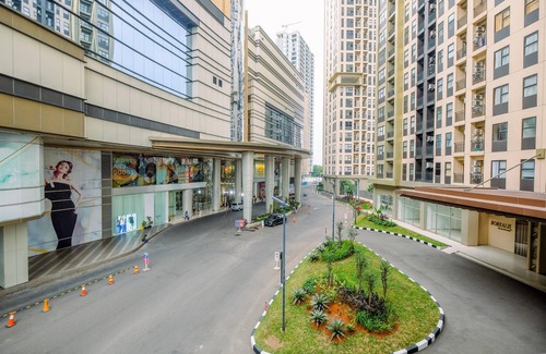 Depok Apartamento | Comfy And Homey 2Br Transpark Cibubur Apartment