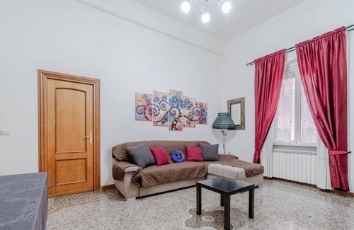 San Teodoro Apartamento | Comfy APT in Genoa's St. Theodore District