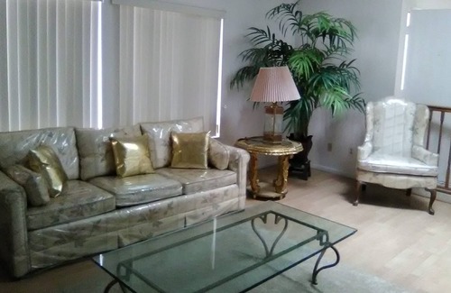 Canyon Gate Casa | Comfy but Cozy Home!