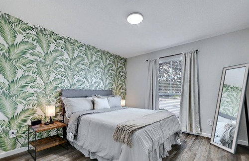 Austin Casa | Comfy & Classy Boutique Home *Long Term Discounts*