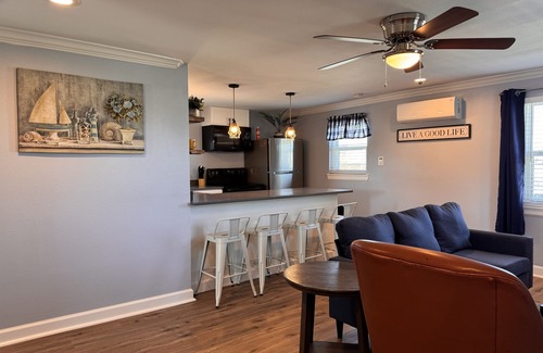 Surfside Beach Casa | Comfy Coastal Cottage One