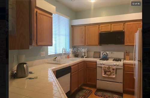 Las Vegas Condominio | Cómodo, conveniente y cerca del Strip y Air-Port.
