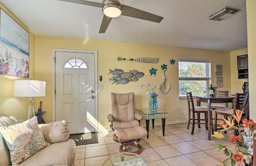 Downtown Dunedin Casa | Comfy Dunedin Escape 1 Block to Main Street!
