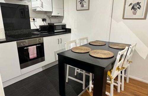 Atlantic Wharf Apartamento | Comfy Flat Close to City Centre