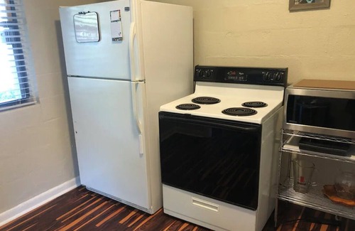 Tallahassee Casa | Comfy home with easy parking. No pet fee. #2.