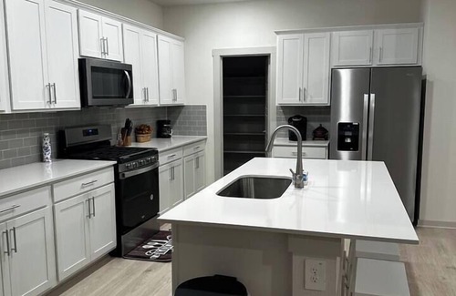 San Marcos Casa | Comfy house close to Tanger outlets