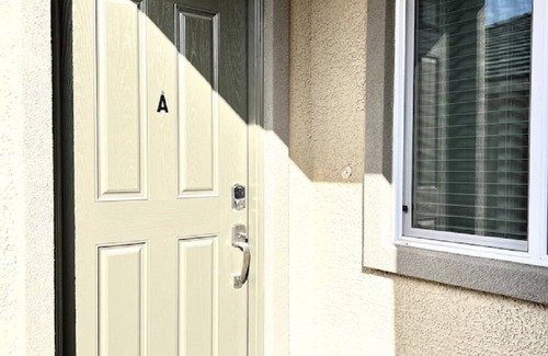 Henderson Apartamento | Comfy house in suite perfect for business travel