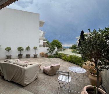 Kourouta Casa | Comfy Kourouta Apartment & Suite