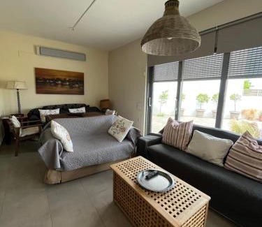 Kourouta Casa | Comfy Kourouta Apartment & Suite