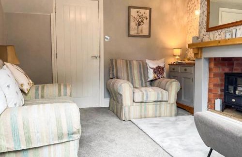 Louth Casa | Comfy Kozy Cottage