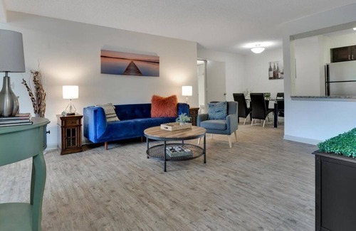 Peachtree City Apartamento | Comfy PTC Luxury Condo! * Pet Friendly!