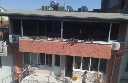 Merkezefendi Apartamento | Comfy ROOF Flat &Terrace+1 A/C+4th FloornNO ELEVATOR