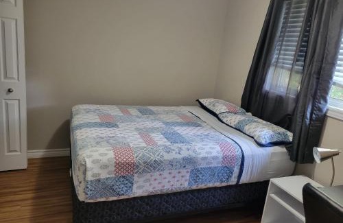 Kingston Casa | Comfy Rooms Stay - Unit 1