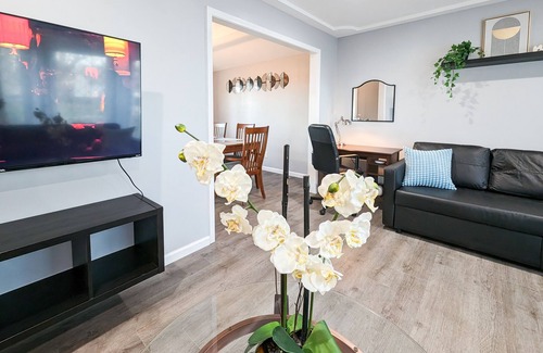 Overland Park Casa | Comfy, Spacious & Convinient 3/2 house in Overland Park