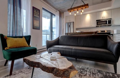 Cite Multimedia Apartamento | comfy studio in Old Port Montreal