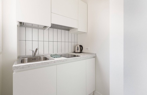 Barona Apartamento | Comfy Studio x2 - 1.1 Km far from IULM University!