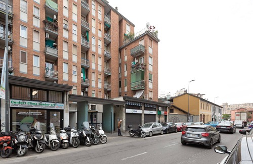 Barona Apartamento | Comfy Studio x2 - 1.1 Km far from IULM University!