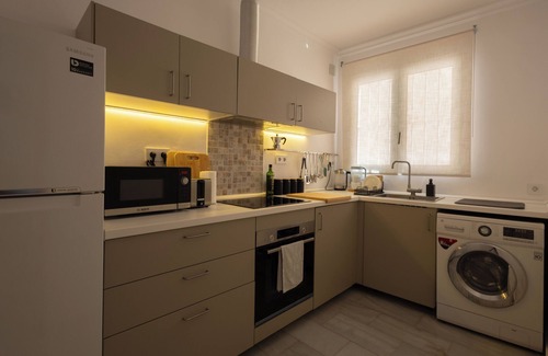 San Felipe Neri Apartamento | Comfy Stylish Stay in Malaga