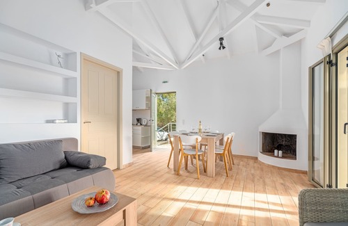 Pylos-Nestoras Casa | Comfy three bedroom villa in the countryside