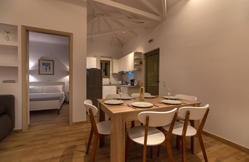 Pylos-Nestoras Casa | Comfy three bedroom villa in the countryside