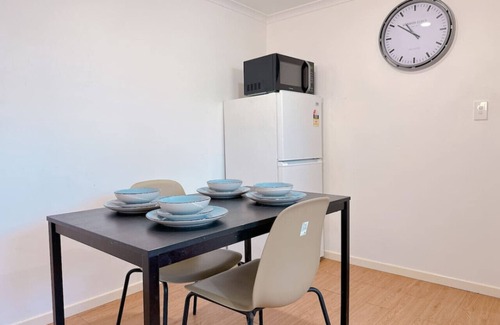 Sunnybank Hills Apartamento | Comfy unit near Garden city Westfield w/ Parking