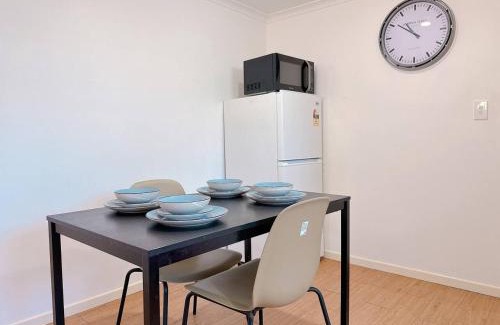 Sunnybank Hills Casa | Comfy unit near Garden City Westfield Street Parking