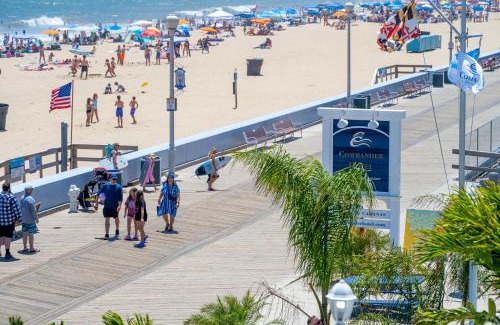 Ocean City Hotel | Commander Hotel & Suites