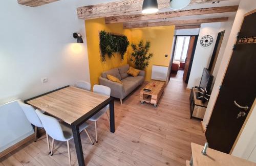 Rambervillers Apartamento | "COMME A LA MAISON" - 2 Apparts neuf tout confort - 3 chambres 100m2 ou 2 chambres 50m2