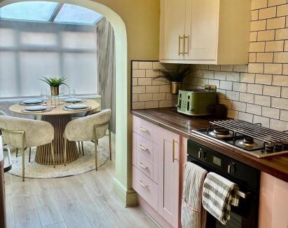 Cleethorpes Casa | Commercial Hot Tub Games Room