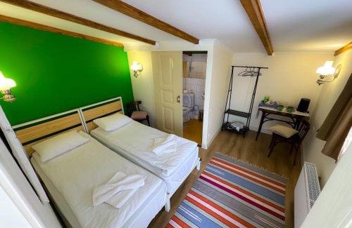 Gyumri Casa | Communa Guesthouse