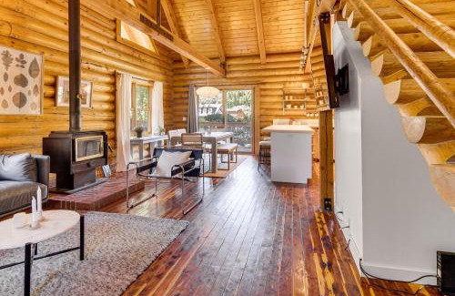 Pine Mountain Club Casa | Community Pool Modern Cabin in Pine Mountain Club