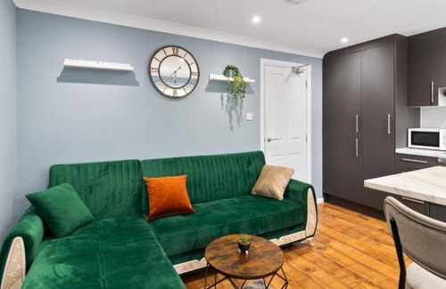 Luton Apartamento | Commuter's Choice Free Parking Quick Train Links