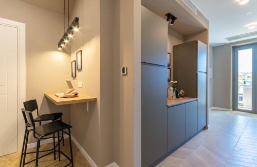 Cantu Casa | Como Lake Mastersuites