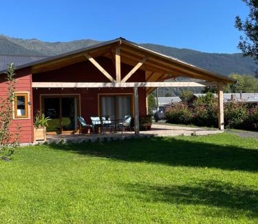 Melipeuco Casa | Comodidad y Hermosa Vista Volcán