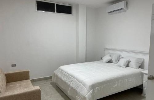 Machala Apartamento | Comodo APARTAMENTO EN UNIORO #9