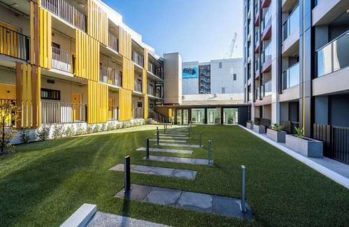 Newton Casa | Compact but have'em all 1-bedroom studio in CBD