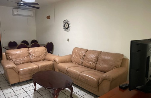 San Nicolas de los Garza Casa | COMPLETE HOUSE IN LAS PUENTES 12 SECTOR