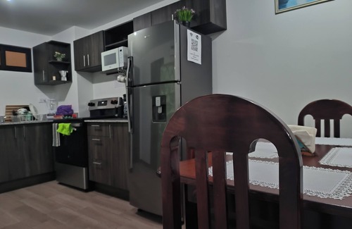 Zona 12 Apartamento | Apartamento Completo En Petápolis