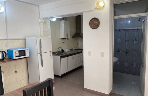 Comuna 12 Apartamento | Departamento completo de 3 ambientes PB.