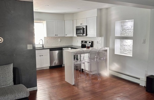 Allentown Casa | Complete furnished house with 4 rooms