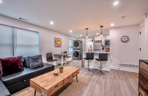 South Hyde Park Apartamento | Completely remodeled apartment in the heart of Kansas City