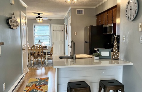 North Ocean City Casa | Completely remodeled bayside waterfront townhome! Families wanted!
