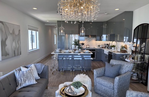 Seagrove Beach Condominio | COMPLETELY RENOVATED! Palms C15, Gulf-Front, Modern,CORNER-UNIT & FACING SUNSET!