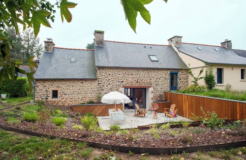 Gommenec'h Casa | Completely renovated typical Breton house, all comforts, close to the sea