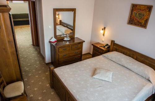 Botosani Casa | Complex Casa Lux